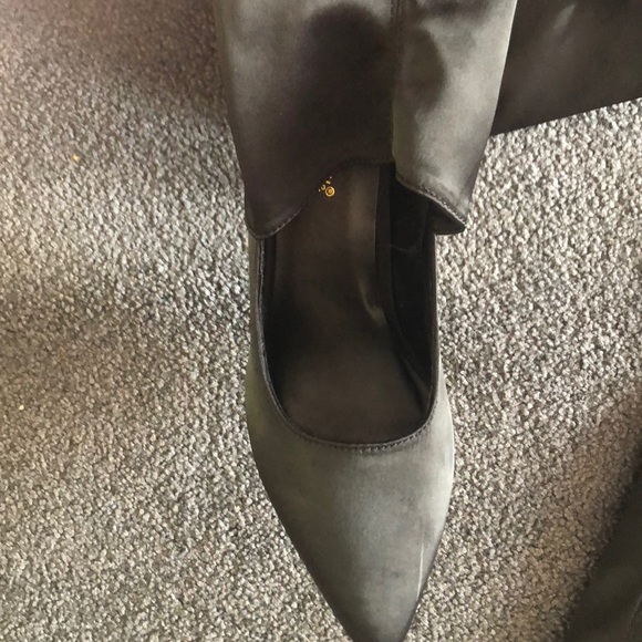 Thigh high boots - Picture 6 of 11